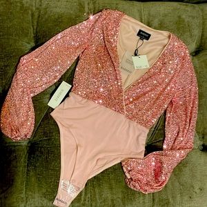 Bardot light pink sequins bodysuit. size US 2/XS